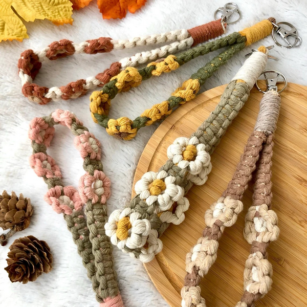 Macrame flower wristlet keychain - cute wedding gift